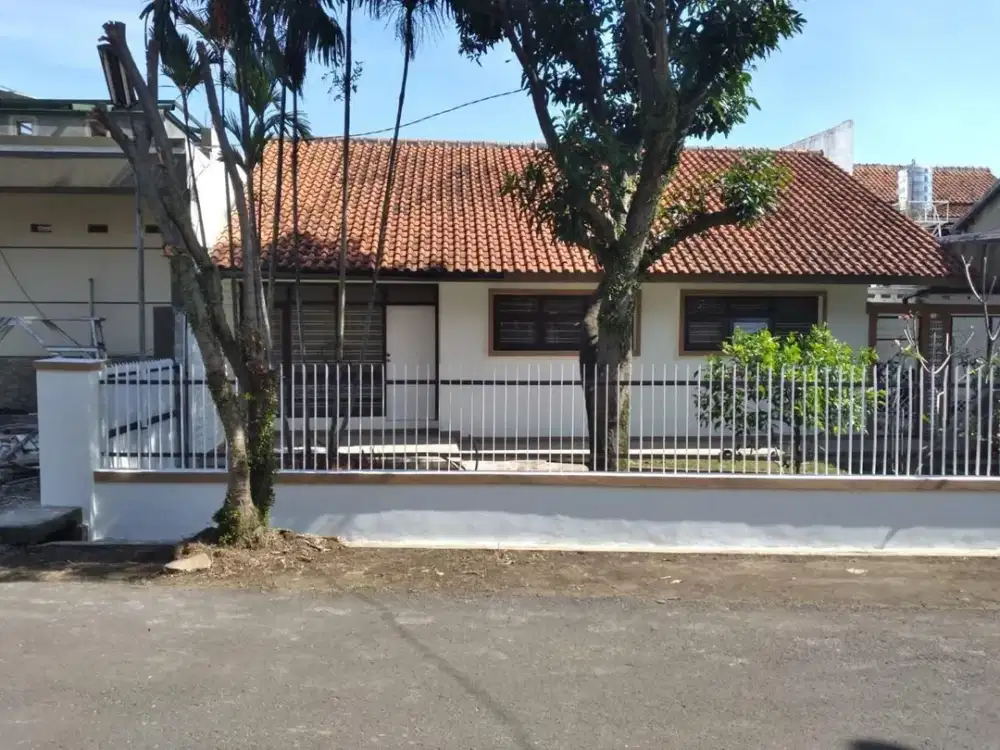 Rumah Hunian Nyaman lingkungan Tenang Strategis di Suryalaya Cijagra Buahbatu