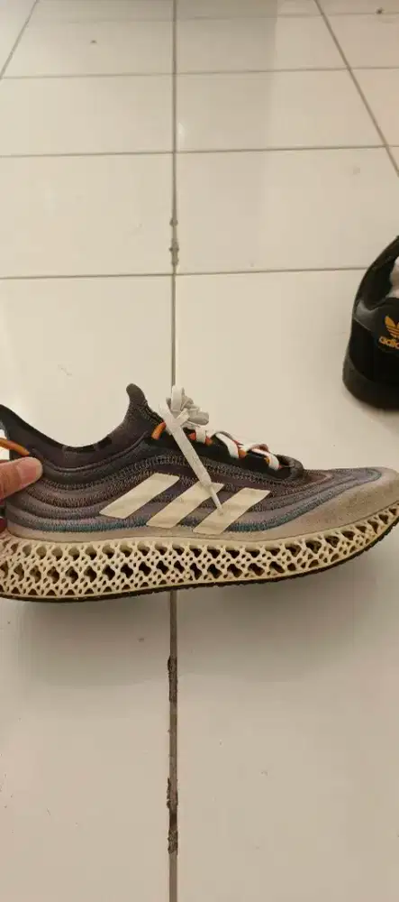 Sepatu lari Adidas 4DFWD x Parley GX6604 original