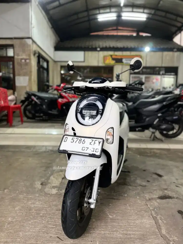 Honda New Scoopy Prestige 2025
