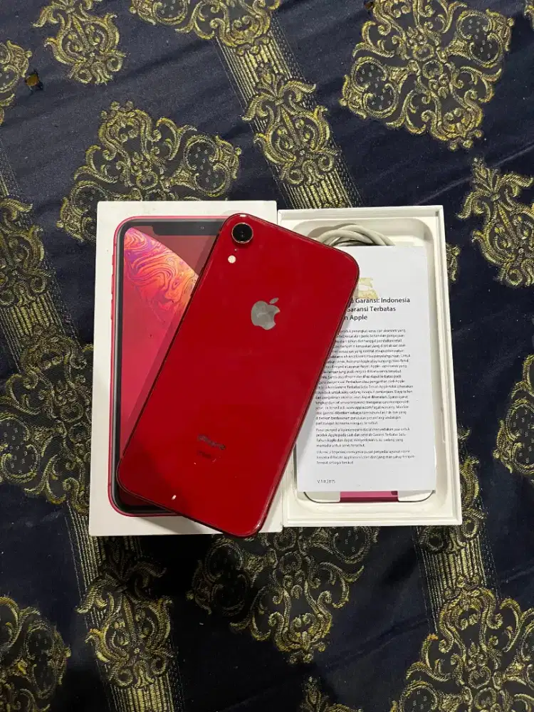 iPhone xr 64 iBox