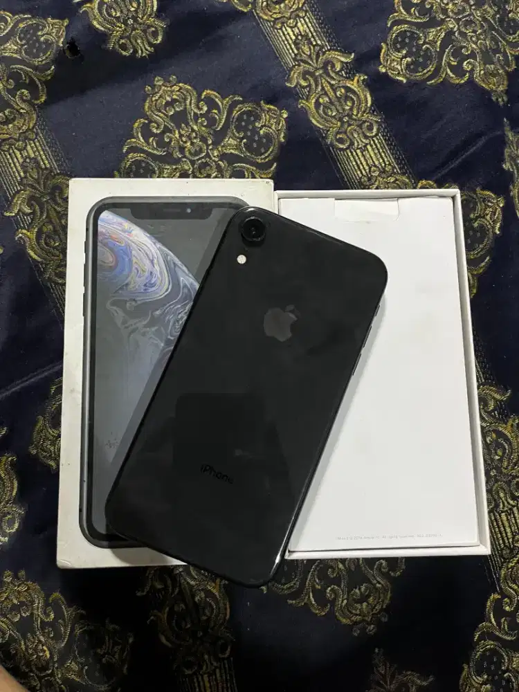 iPhone xr 64 inter
