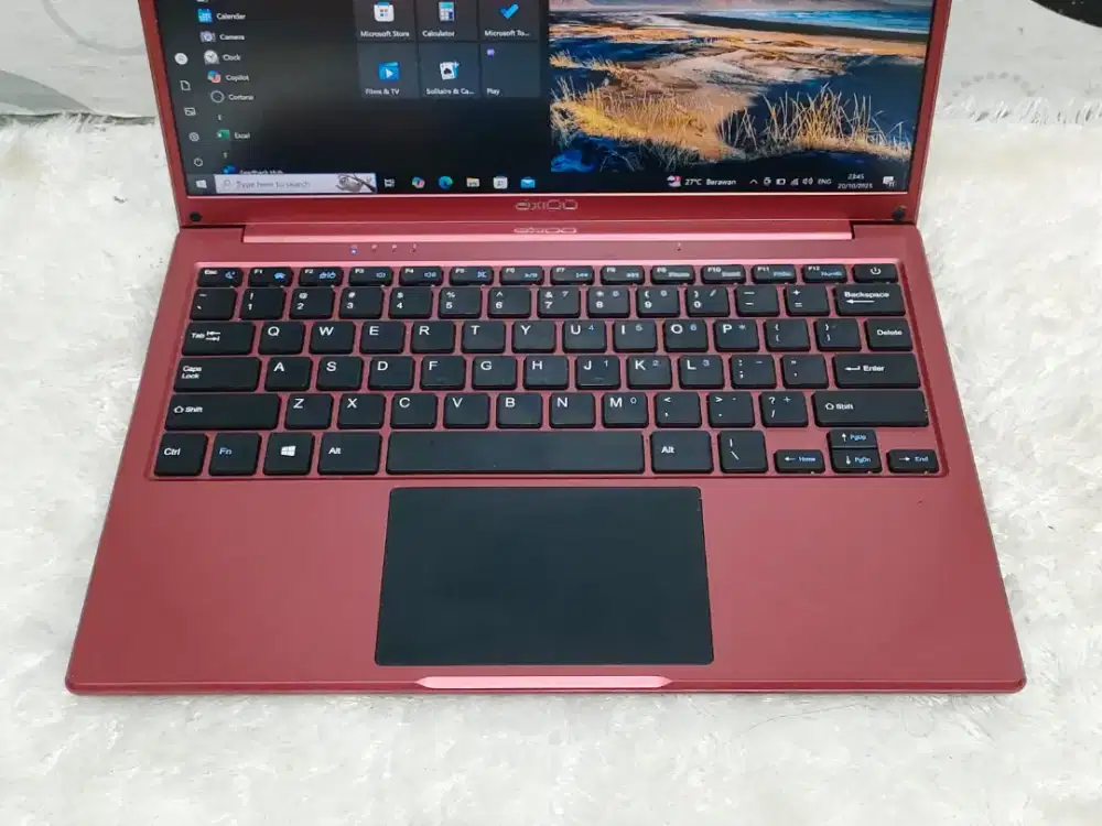 Axioo Mybook 14F
(Hight Resolution 2K)