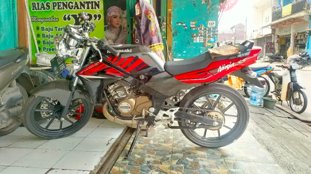 Ninja R tahun 2012