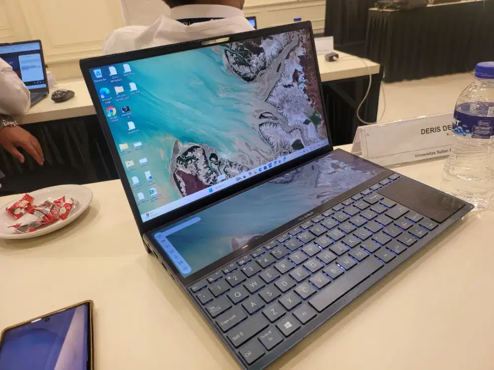 Asus zenbook duo ux481fl