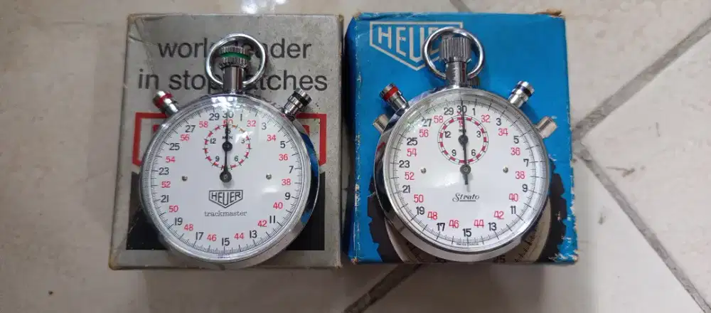 DIJUAL 2PCS STOPWATCH