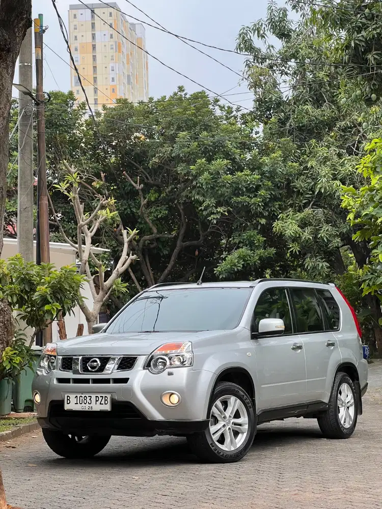 CASH! NISSAN X-TRAIL ST 2.5 2012 TERAWAT