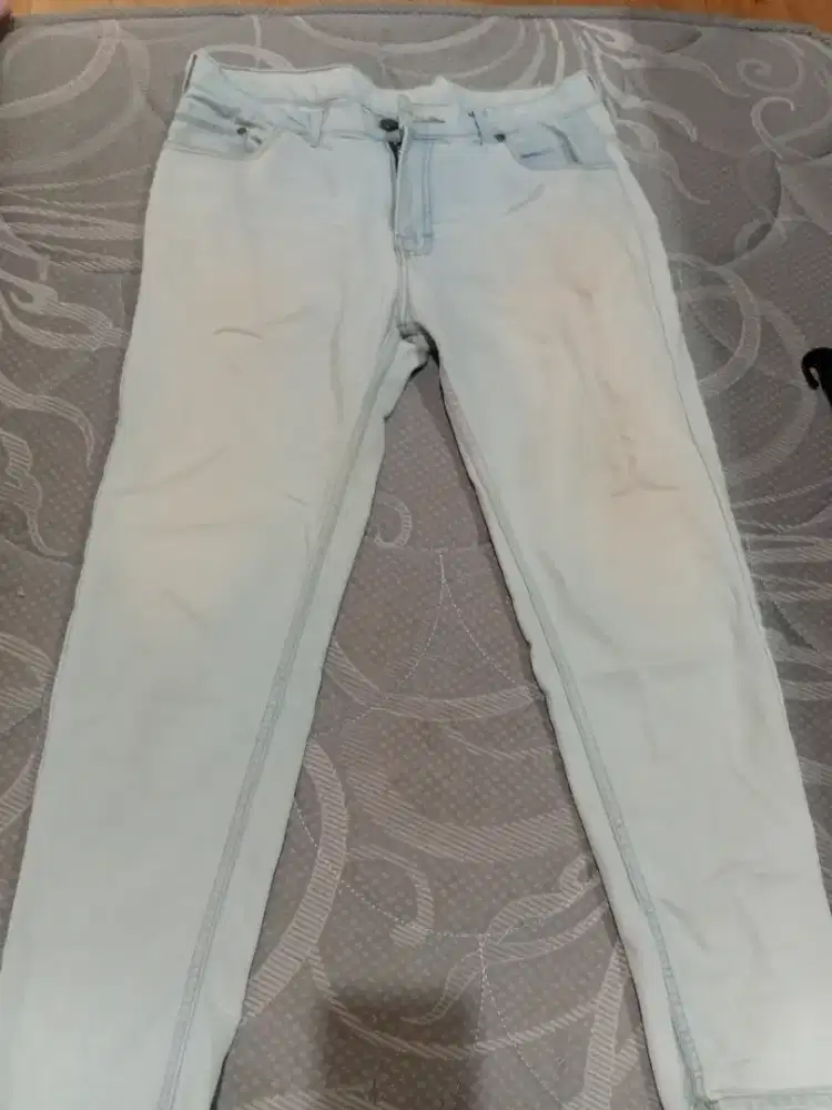 Dijual celana jeans size 36 bagus