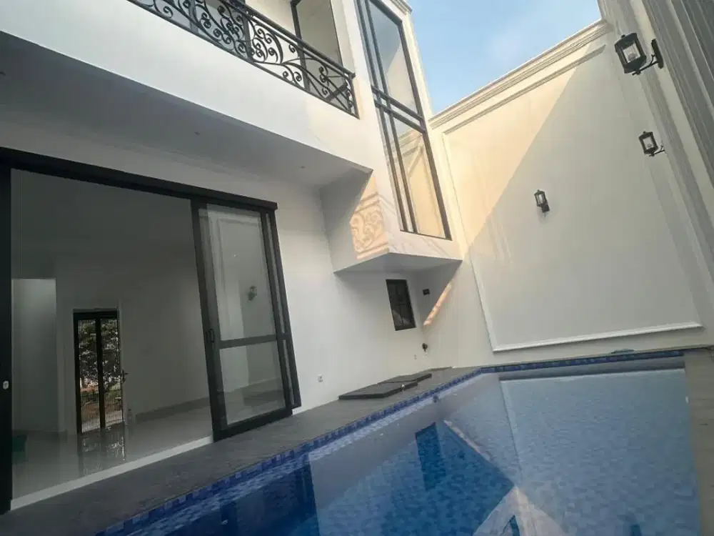 DIJUAL RUMAH PREMIUM NEGO KOLAM RENANG TAMAN EQUATOR SENTUL CITY SSR837