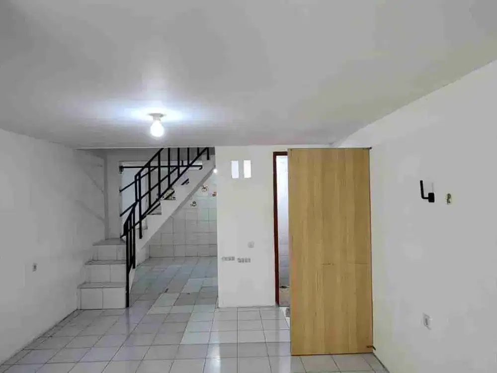 Rumah Taman Palem Lestari