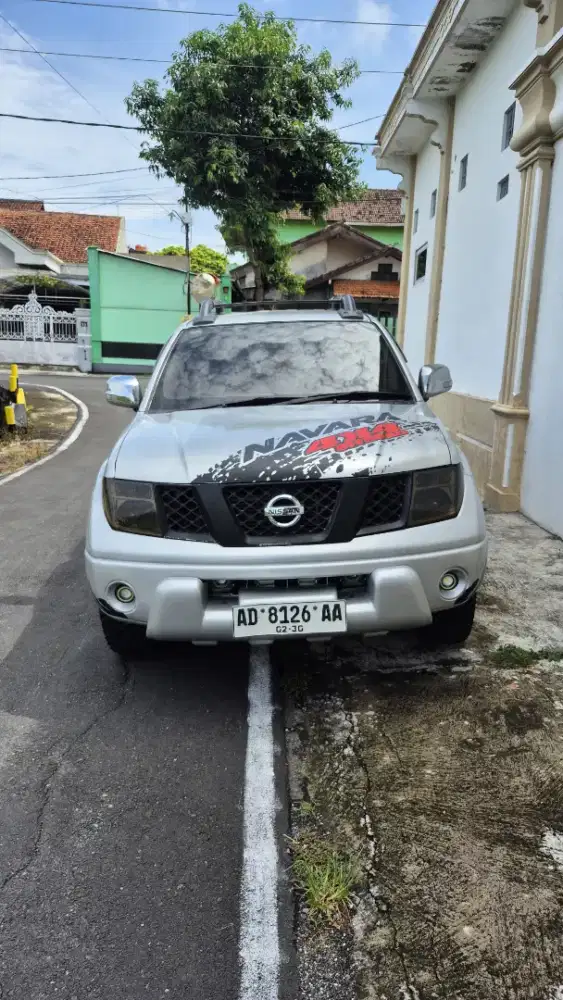 nissan NAVARA 4X4 manual DISEL TURBO 2011