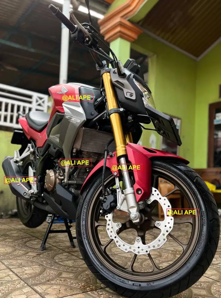 NEW CB150R  2025