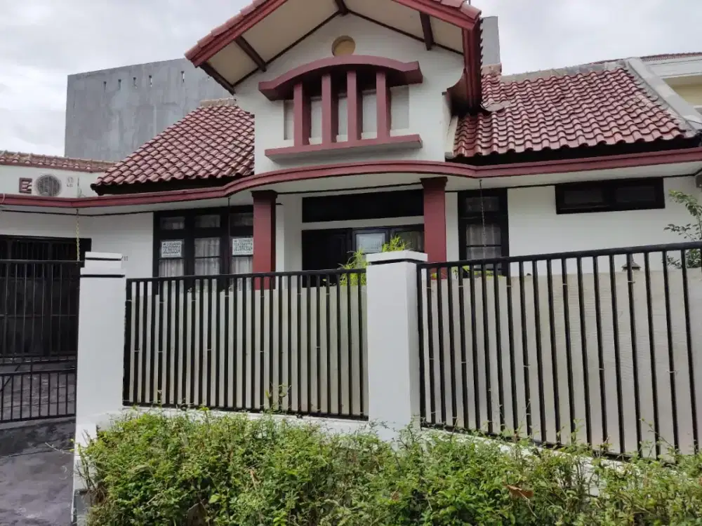 Disewakan Rumah Strategis Nyaman & Siap Huni Di RAFFLES HILLS CIBUBUR