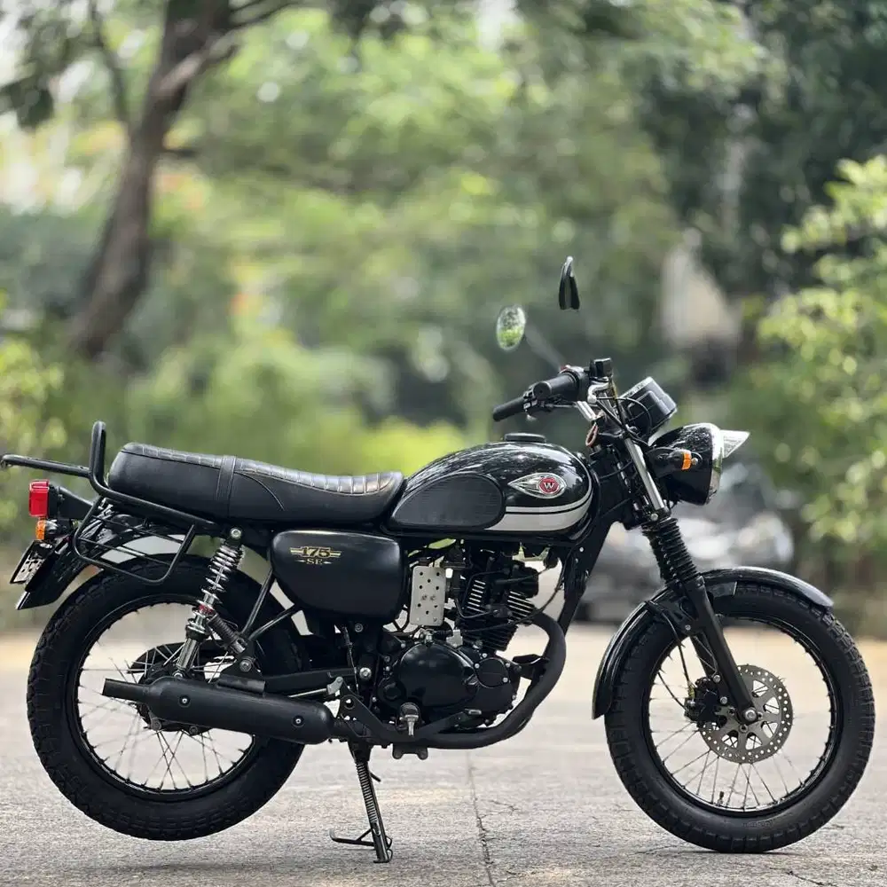 KAWASAKI W175 SE HITAM 2019 KM RENDAH PAJAK PANJANG SUPER GRES