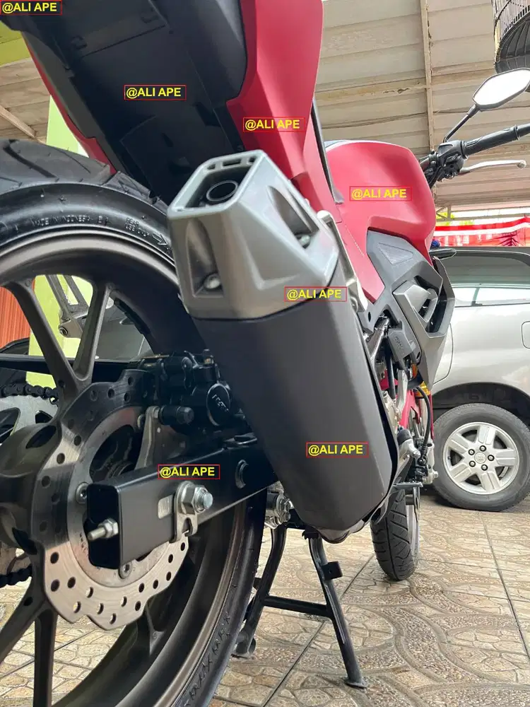 NEW CB150R  2025
