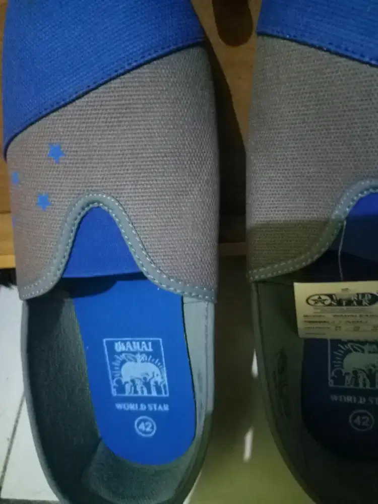 Di Jual Sepatu Joging World Star Baru