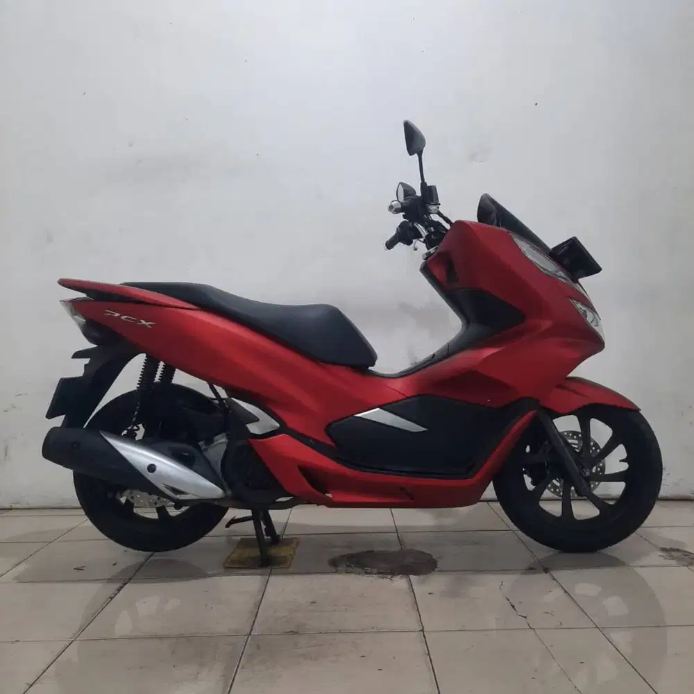 PROMO CASH KREDIT DP 800 HONDA PCX 150 CBS TH 2020 MULUS BERGARANSI