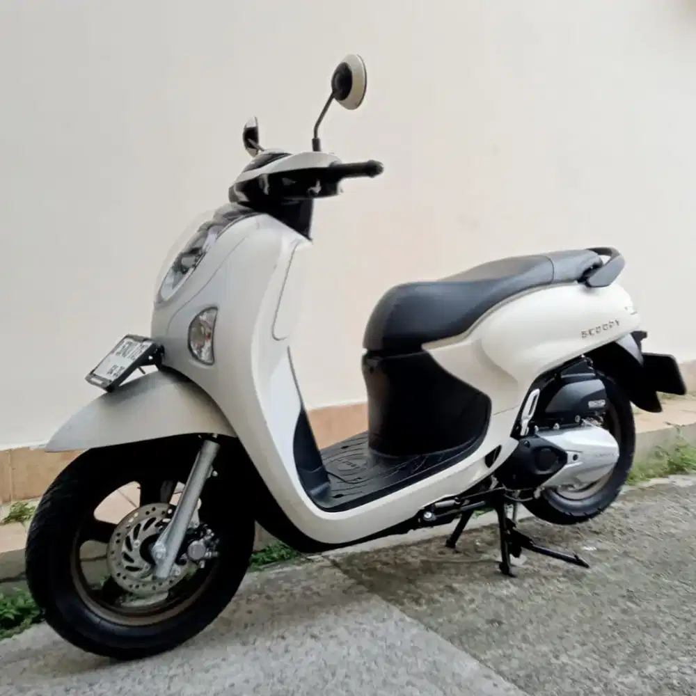 HONDA NEW SCOOPY PRESTIGE TAHUN 2025 CASH / KREDIT MURAH DP MULAI 500