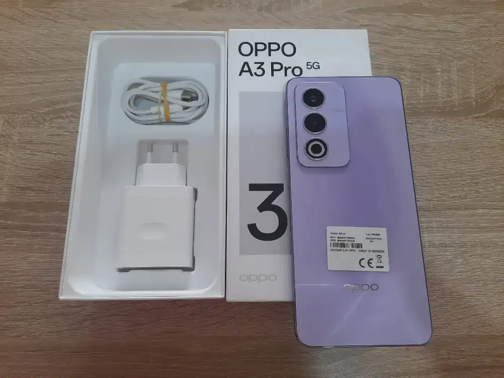Oppo A3 Pro-5G.NFC.Ram 8GB/256GB.GOLDEN PONSEL