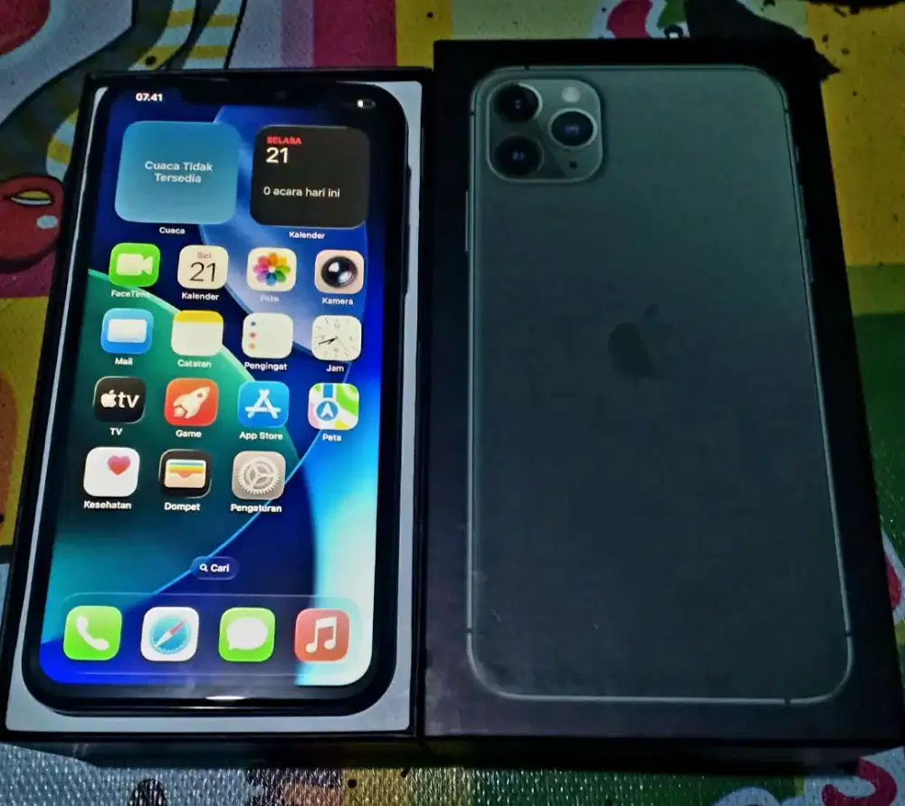Iphone 11 pro max 64gb inter

Fullset

Hb :87%

minus pemakaian