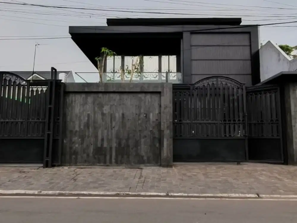 Dijual Rumah Mewah Dalam Komplek Di Billymoon Jakarta Timur