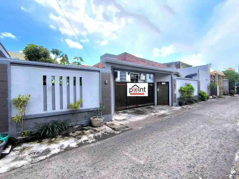 rumah tengah kota luas 565m dijual murah dekat stadion Manahan Solo