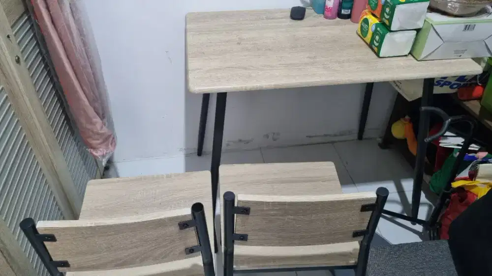 Dijual set meja kursi makan informa