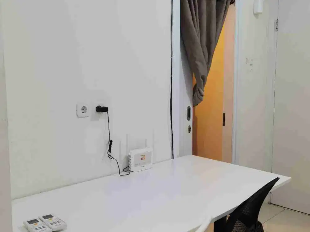 Green Pramuka City Unit 2BR Siap Huni Disewakan Bulanan Lokasi Nyaman Tower Chrysant