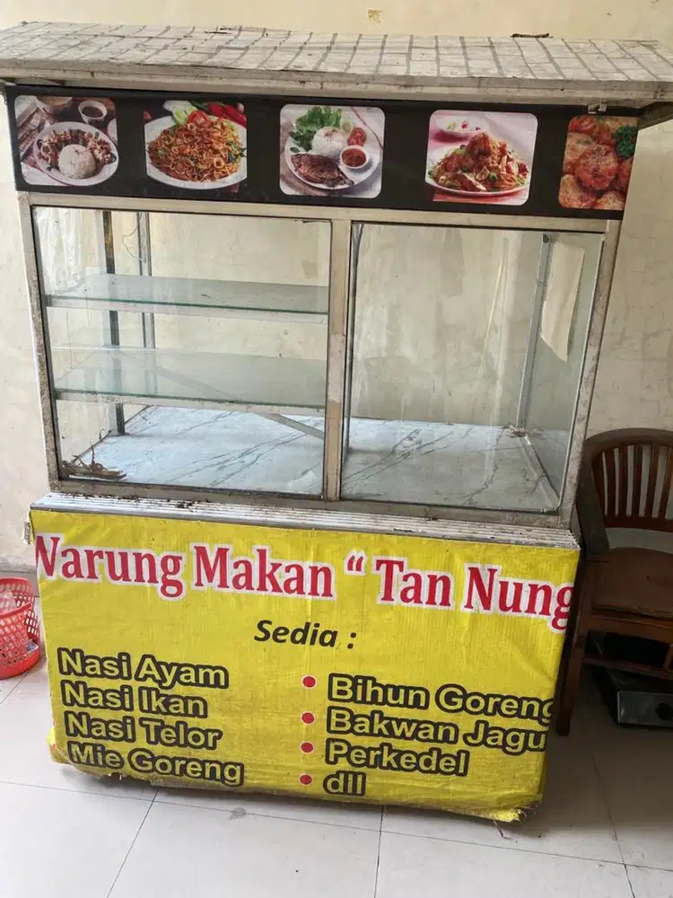 ETALASE DAN MEJA