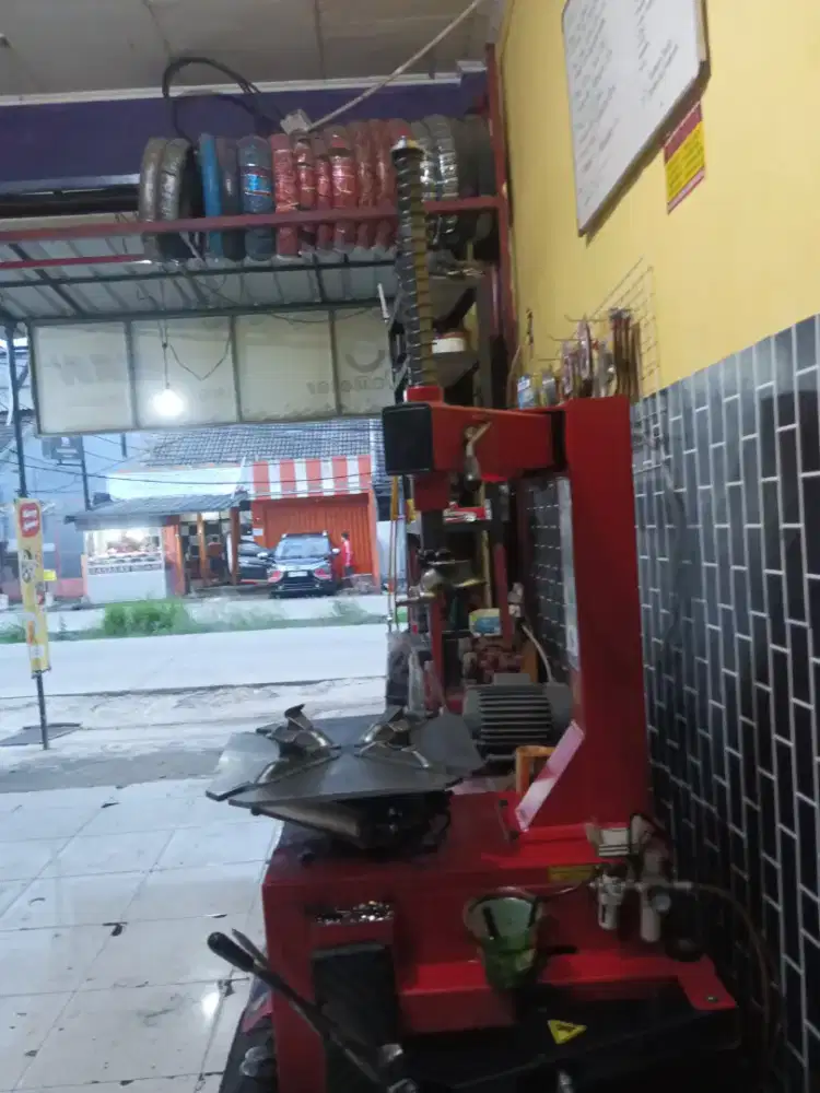 DIBUTUHKAN MEKANIK BERPENGALAMAN