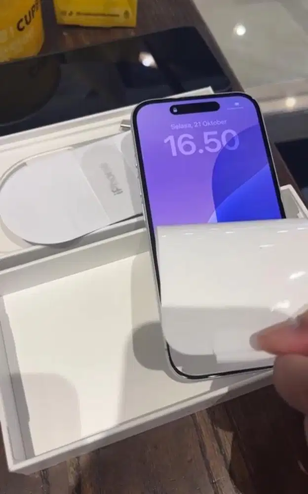IPHONE 16 256GB