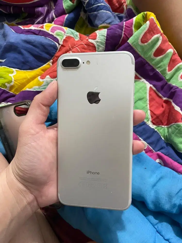 iPhone 7 Plus 128Gb silver