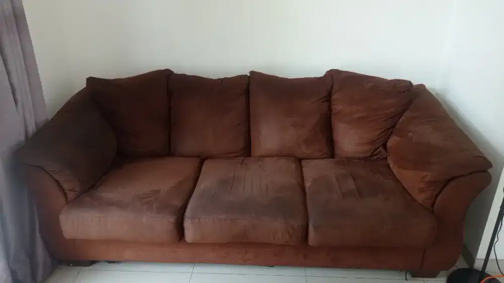 Dijual Cepat Sofa ASHLEY 3 Seater