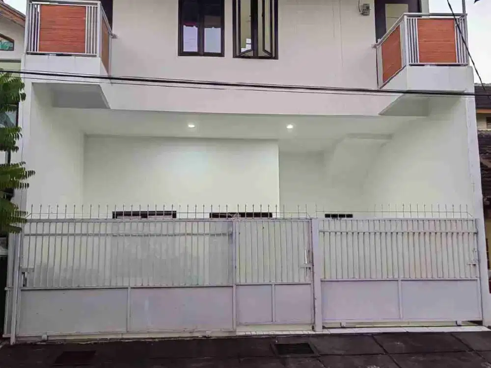 Turun Harga Rumah siap huni margahayu raya barat
2,5 lantai bangunan baru 2024
