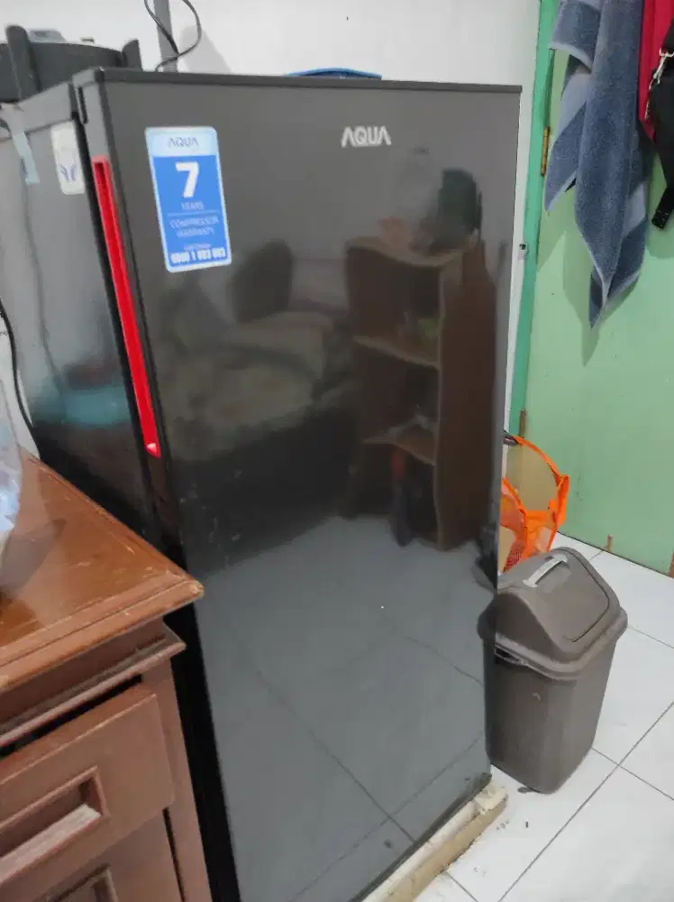 Kulkas 1 pintu AQUA