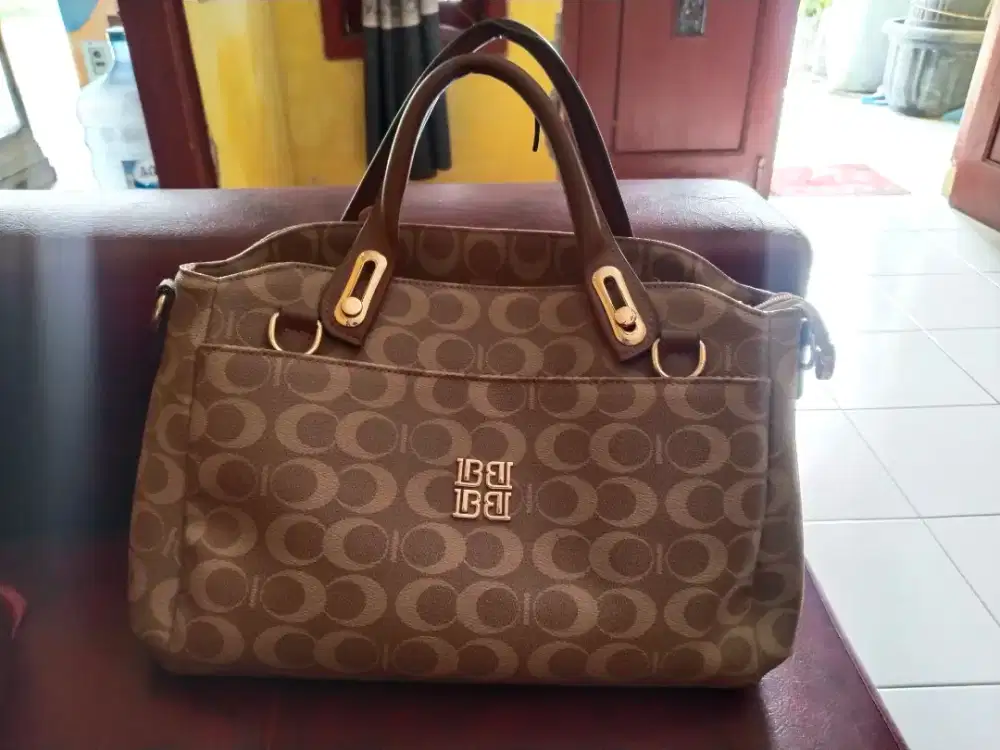 Dijual Tas bekas