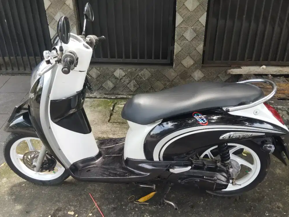 Scoopy Dengan Kondisi Prima -Pajak Hidup-Siap Jalan