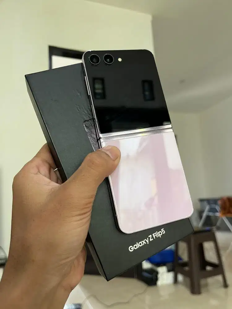 Samsung z flip 5 8/512gb sein