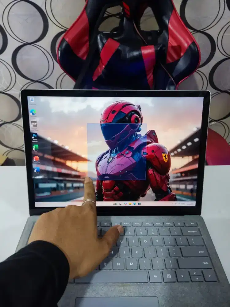 Microsoft Surface TOUCHSCREEN