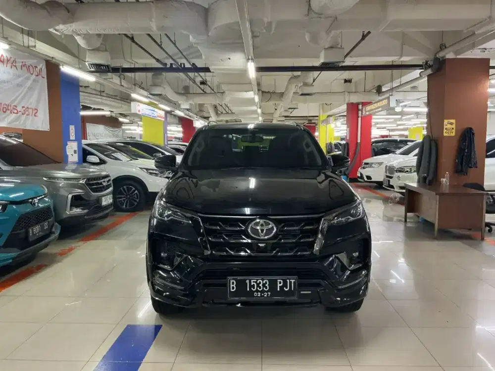 Toyota Fortuner 2.4 GR 2022 Matic Diesel Dp 15 juta