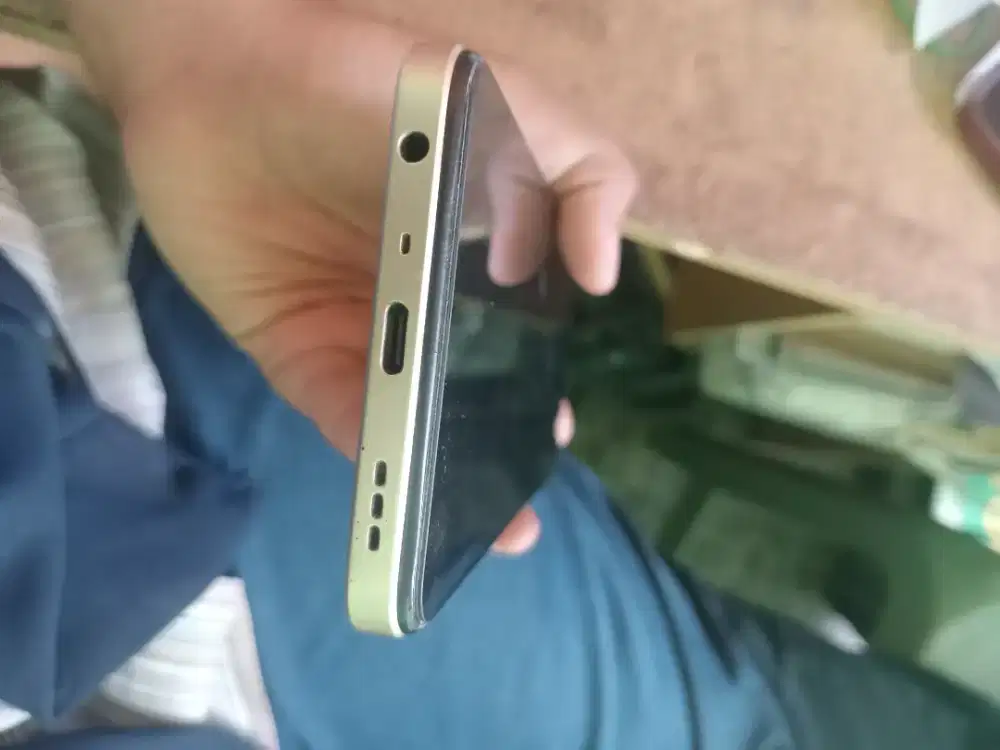 Oppo A77s  mulus