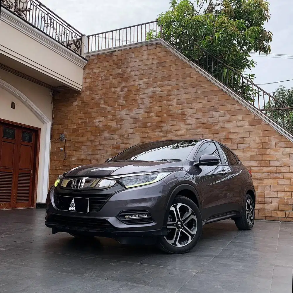 Honda HRV 1.5 E CVT Tahun 2020