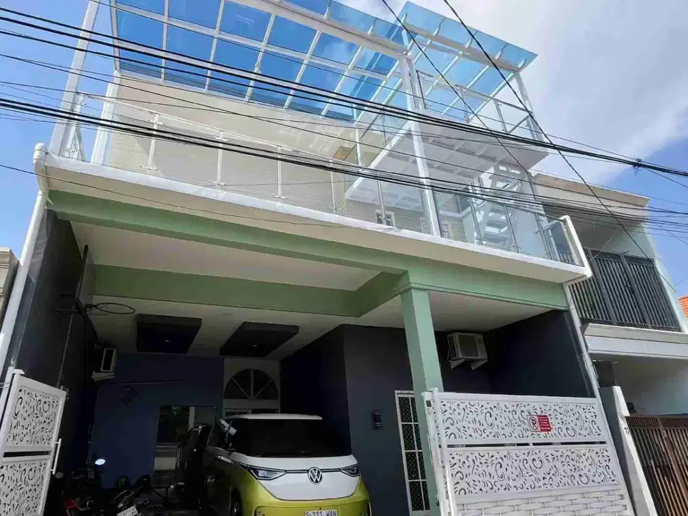 DIJUAL MURAH RUMAH 2 LANTAI ADA KOLAM RENANG PRIBADI DI KEBONSARI KEC. MARAH JAMBANGAN