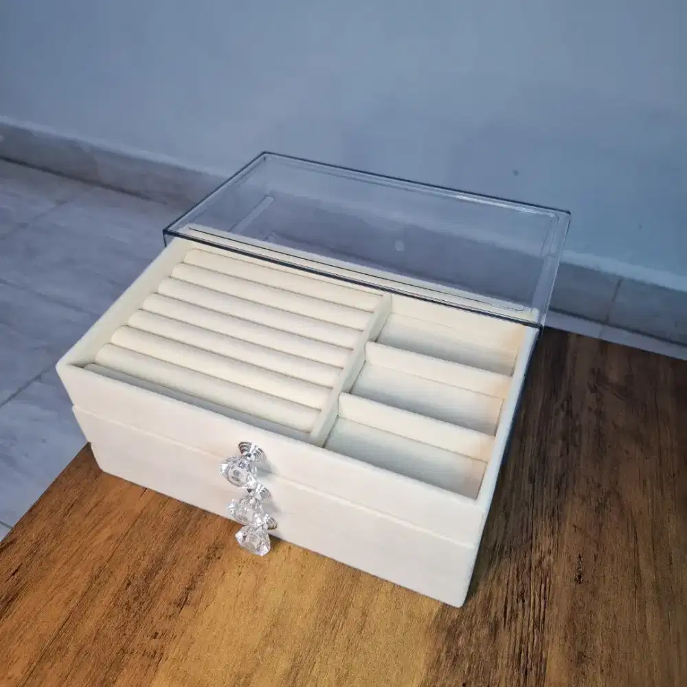 Kotak Perhiasan 3 Tingkat