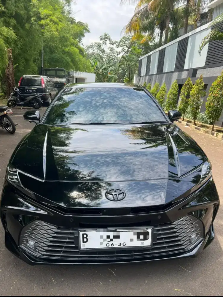 Toyota New Camry Hybrid 2025 CBU