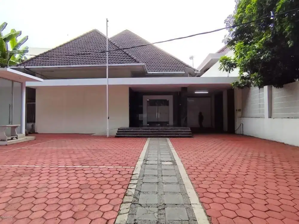 RUMAH Raya Darmo STRATEGIS COCOK UTK USAHA KANTOR, BANK, RESTO, DLL