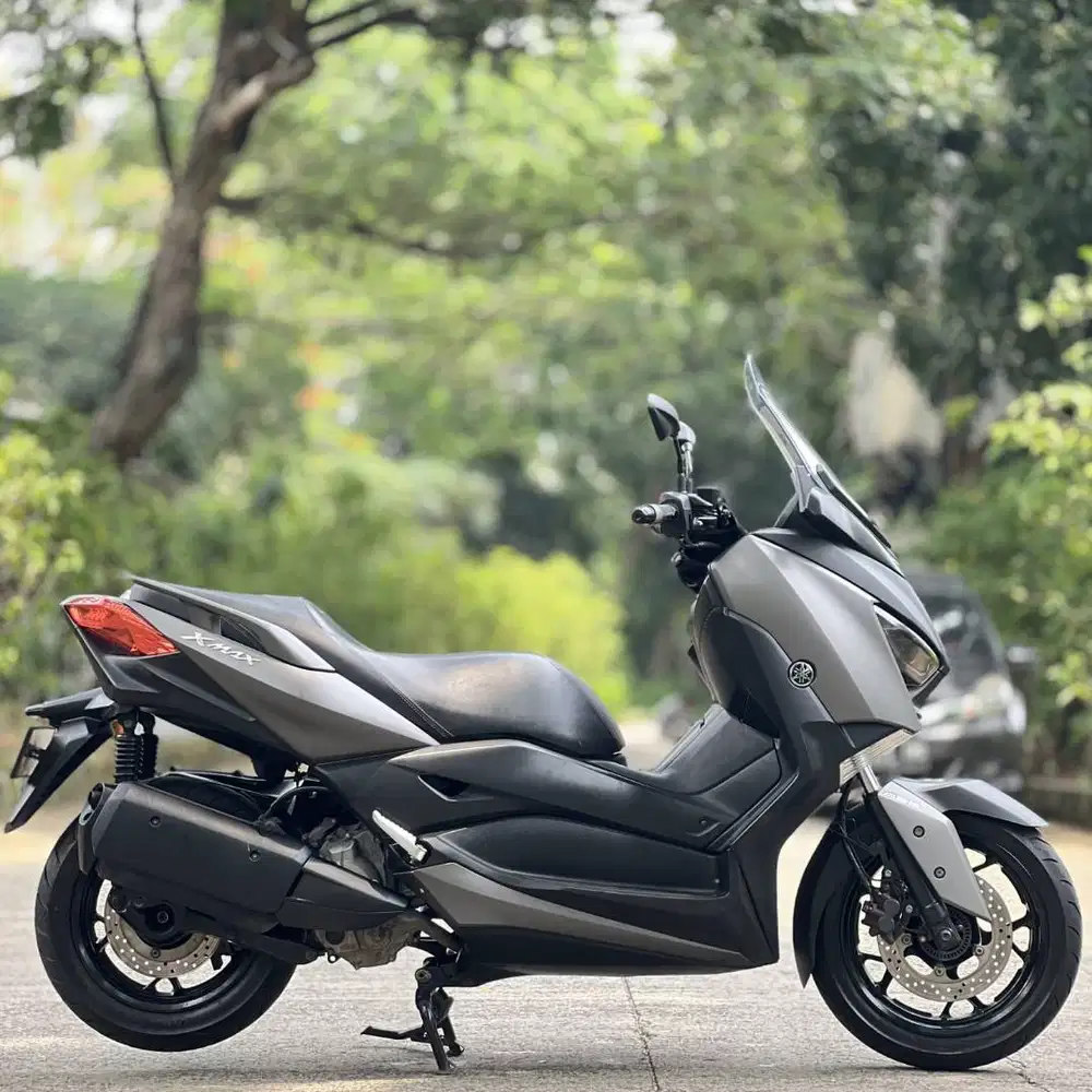YAMAHA XMAX 250 ABS GREY 2017 KM 19K PAJAK PANJANG SIAP GAS