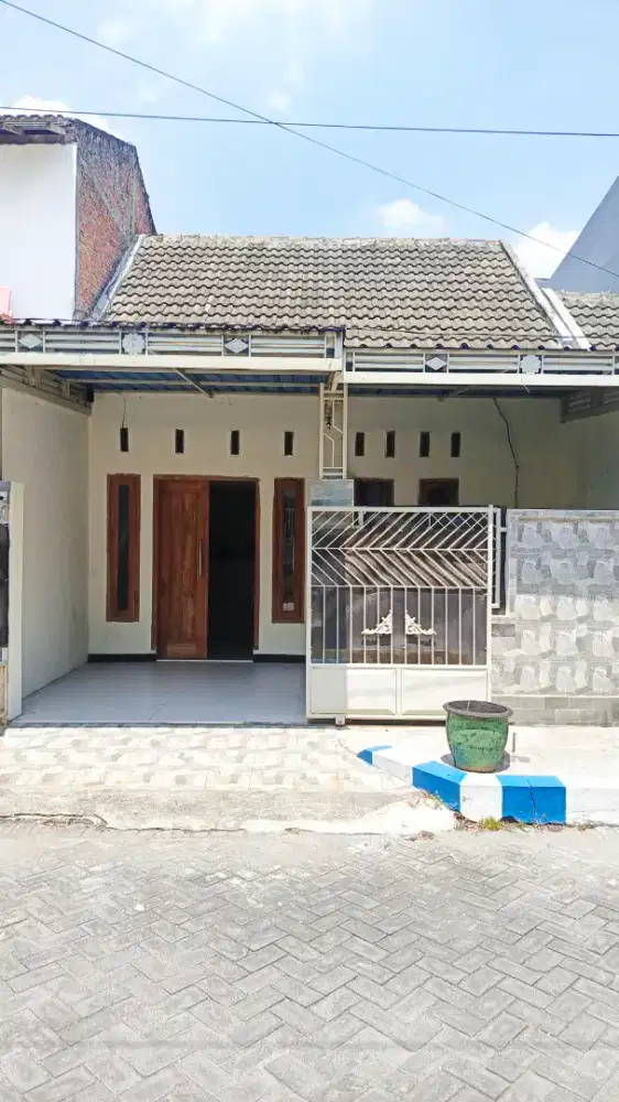 Jual Rumah Huni di Pusat Kota Mojokerto