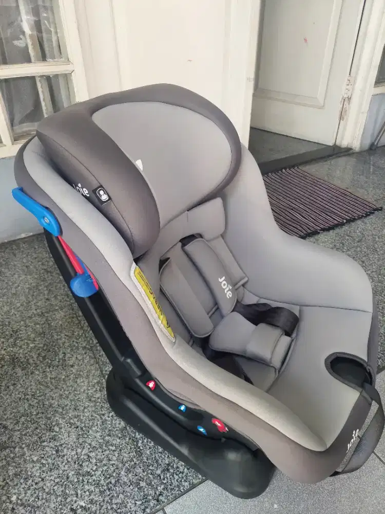 Joie car seat mobil