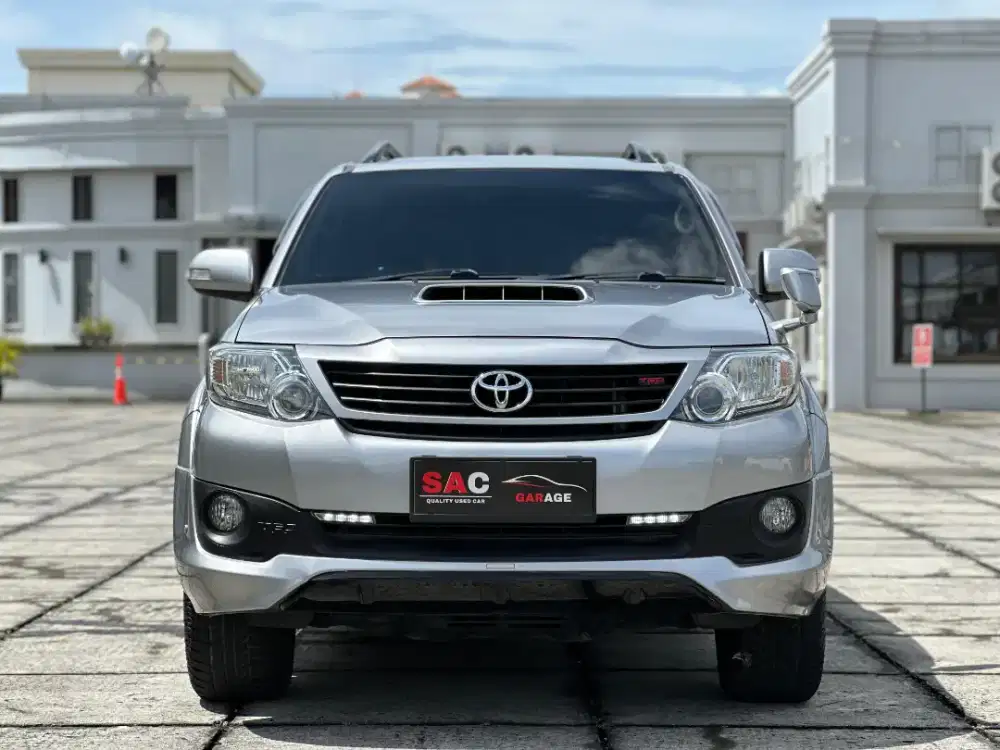 FORTUNER VNT TRD DIESEL AT WARNA LANGKAH THN 2015