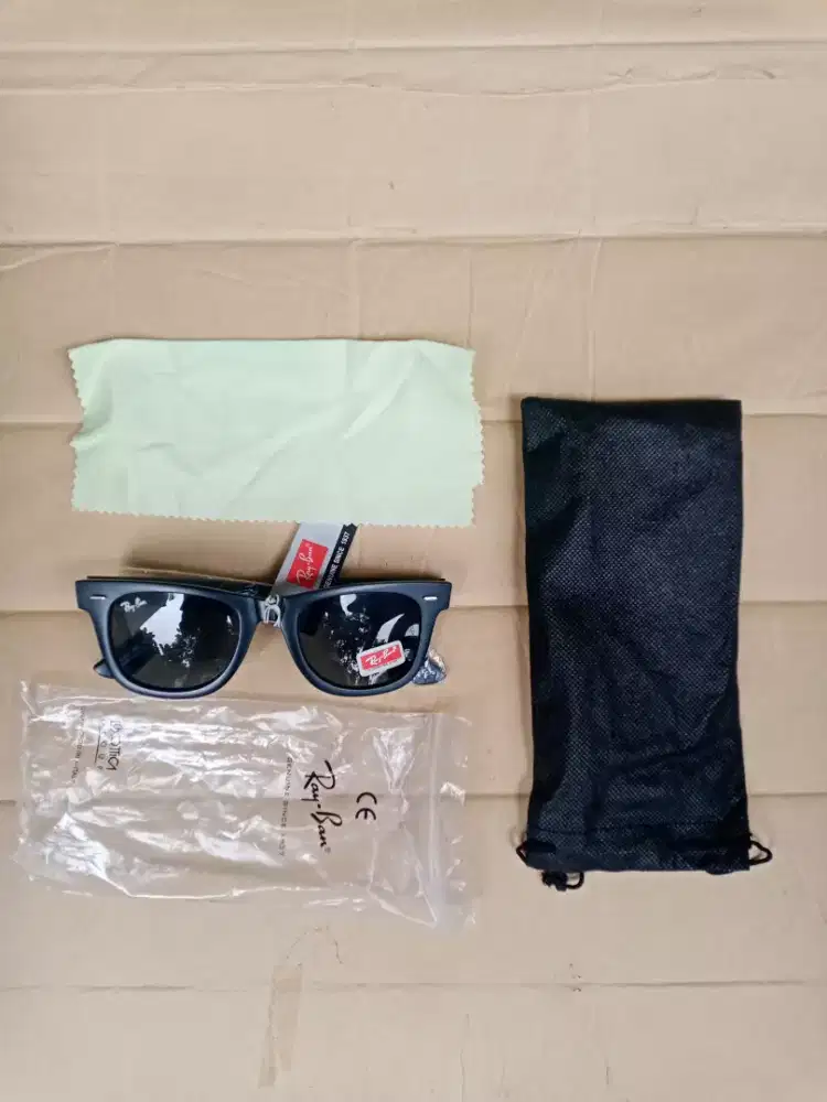 OBRAL  Kacamata Raybn Wayfarer KW Bagus
